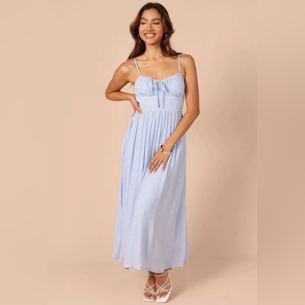 Petal & Pup Womens Darcie Sweetheart Neckline Midi Dress
